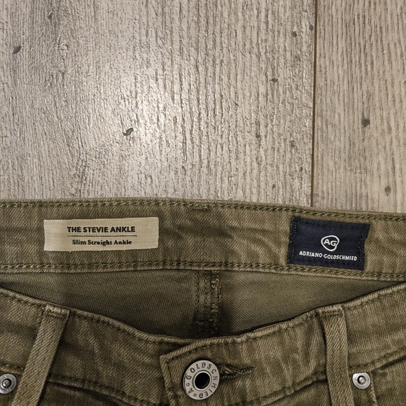 AG Adriano Goldschmied Olive Green The Steve Ankle Slim Straight 30R